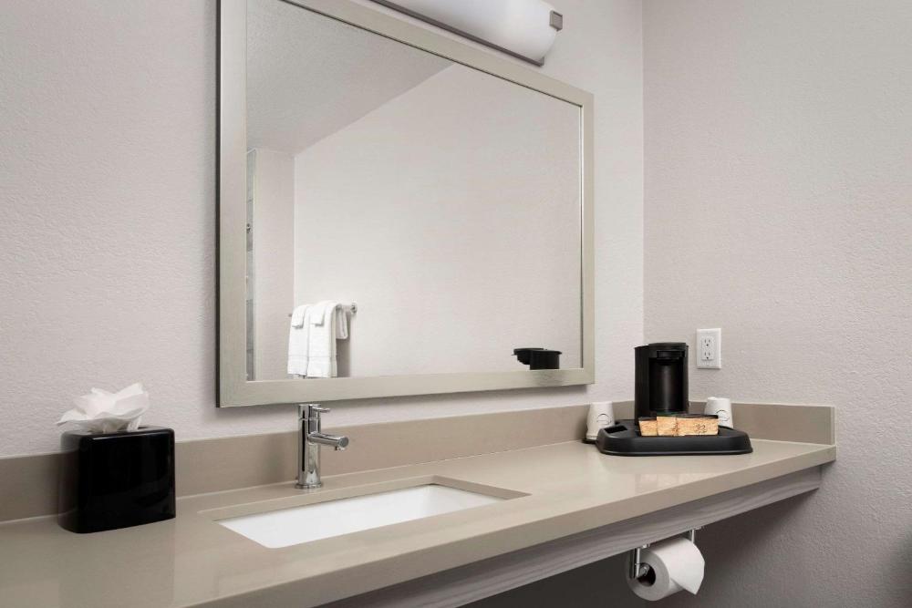 Double Room interior